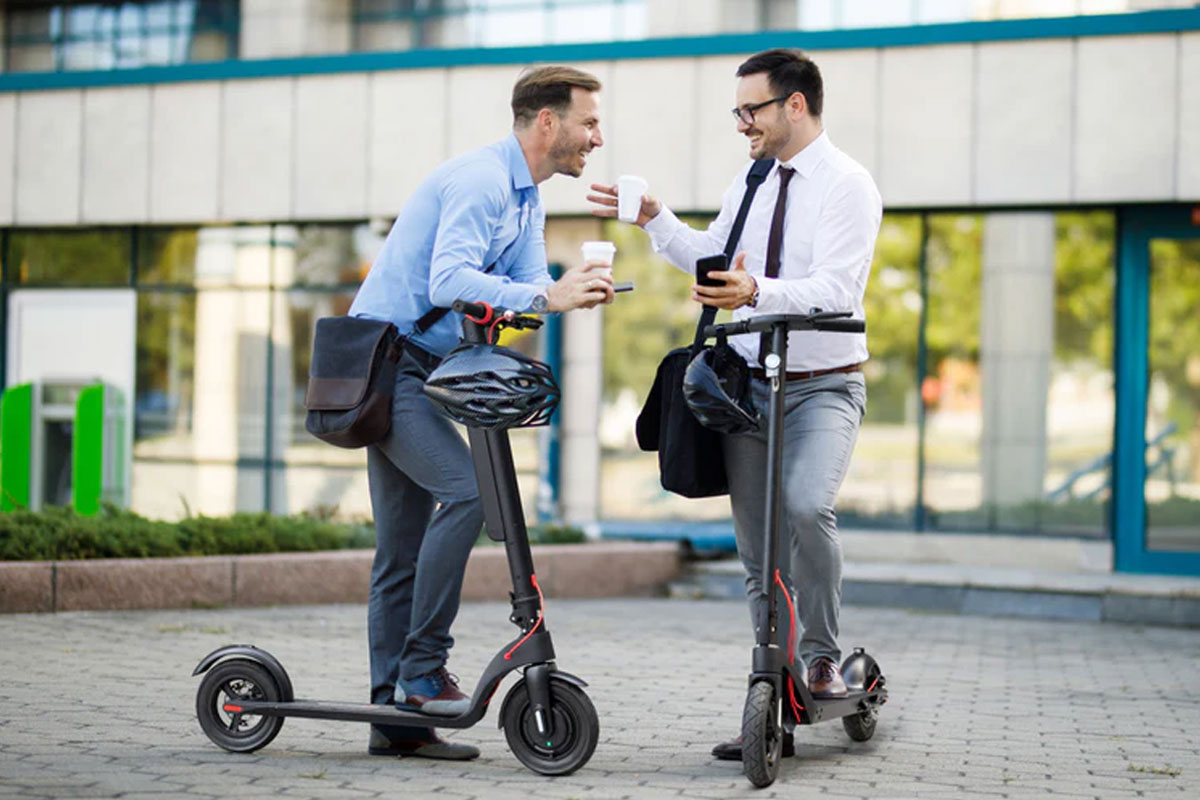 smart scooters 2025 greener city commute_5a89eeb1 a598 4bf6 b21c bd24a67c2b7e