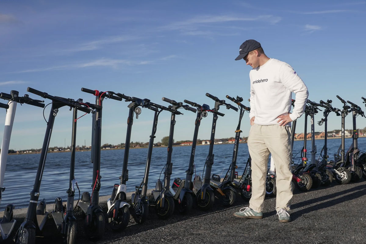 smart scooters 2025 greener city commute_8c70b080 44cf 4f12 9c2d 23b315e99d5b
